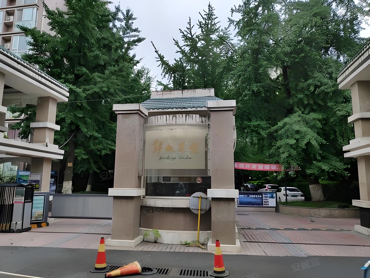 锦城花园 老旧电梯更新项目实景照片